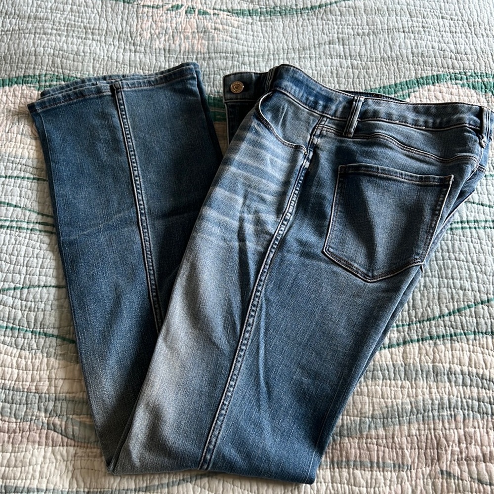 WHBM High-rise everyday soft denim skinny flare jeans